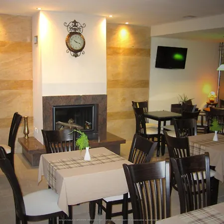 Lito Hotel 2*