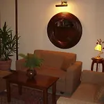 Lito Hotel 2*