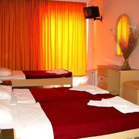 Lito Hotel 2*